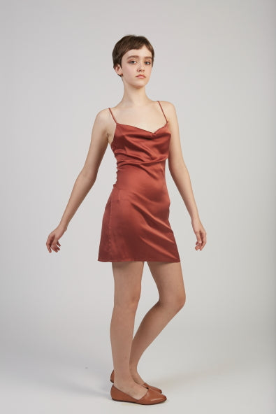 Altavista silk stretch dress in burgundy