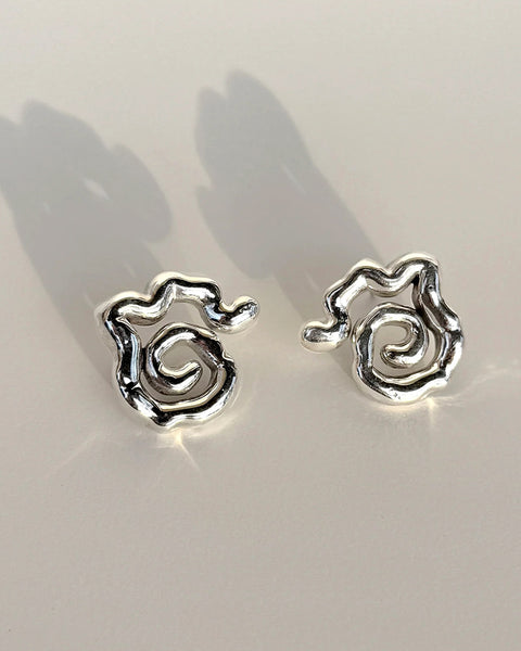 ETERNA SMALL SILVER STERLING EARRINGS