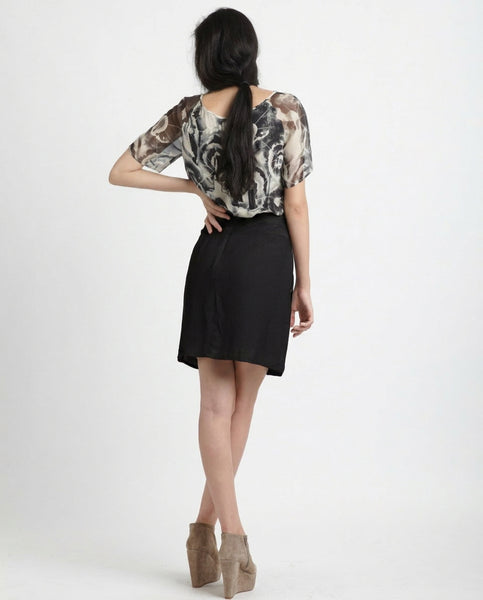 Reflection Skirt in black