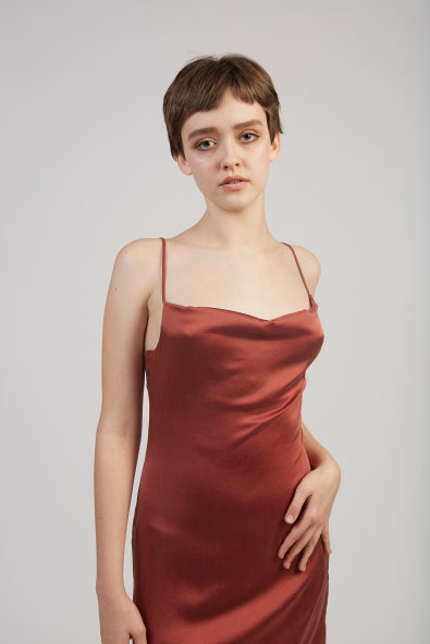 Altavista silk stretch dress in burgundy