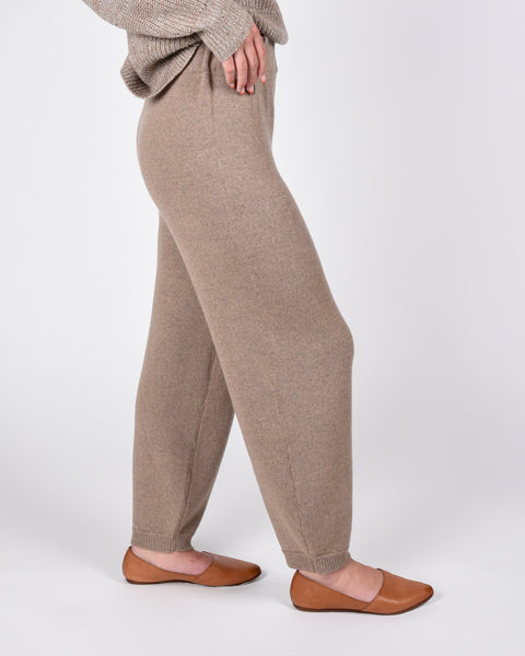 Taper sweatpant in camel