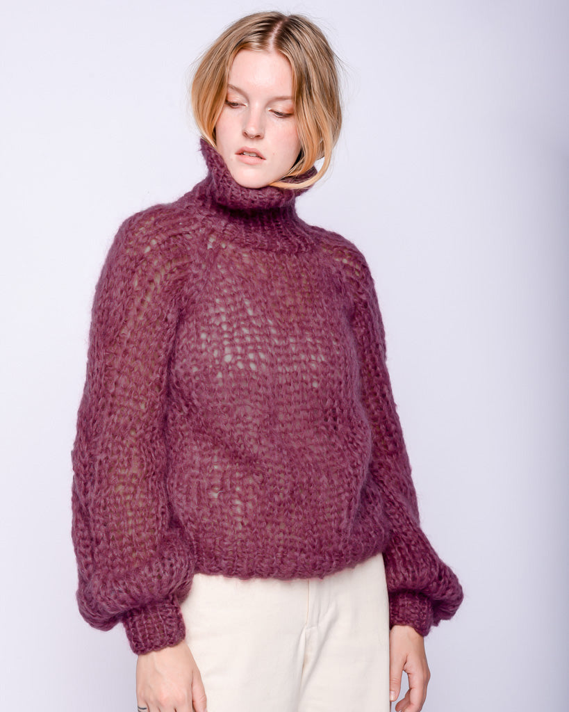 Mohair turtleneck cable sweater in mauve