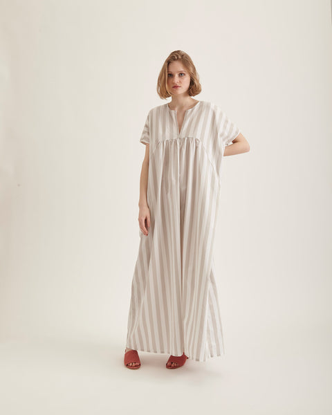 Racel maxi-dress in white stripe