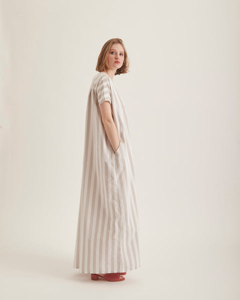 Racel maxi-dress in white stripe