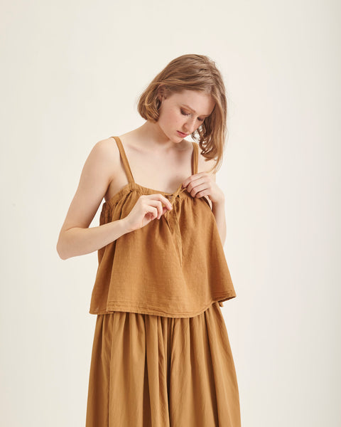 Bari top in dark gold