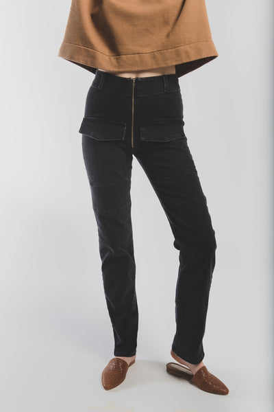 Walker pants in washed black