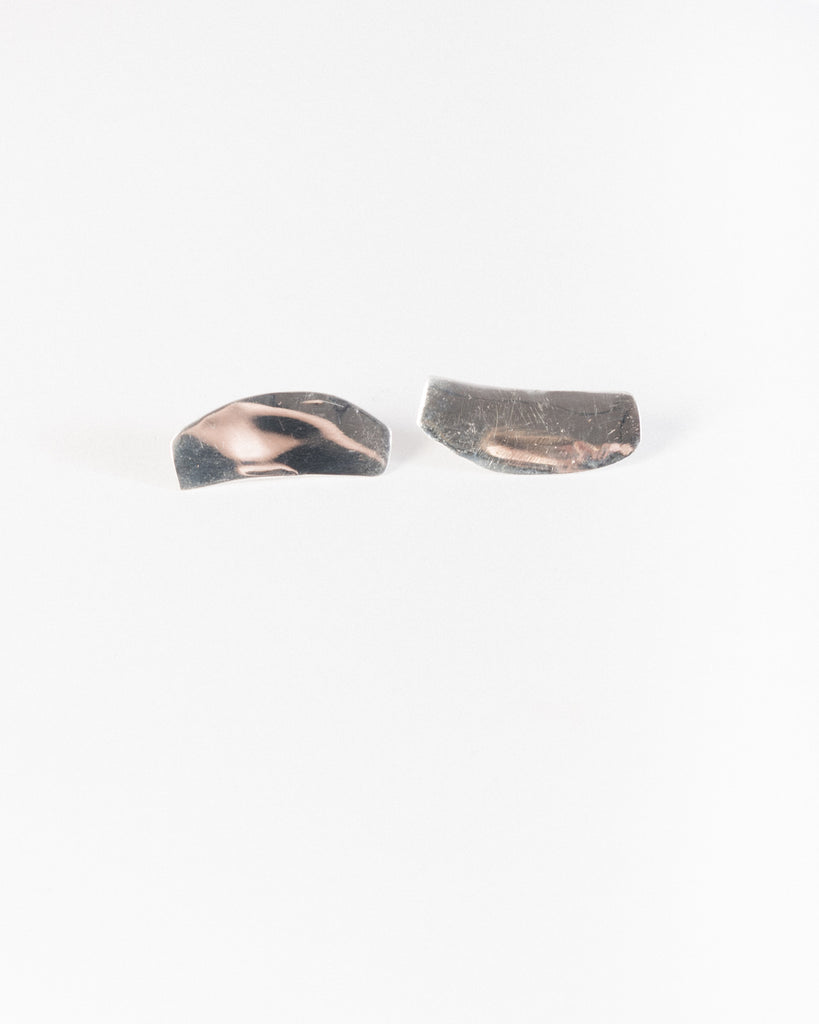 Irregular flat earrings in Silver