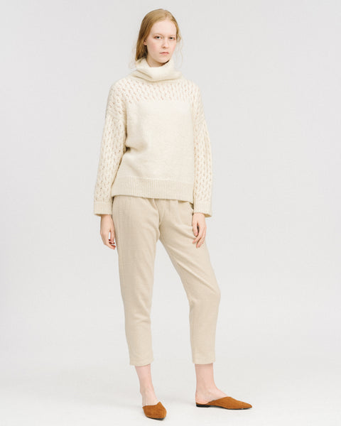 Lace sleeve turtleneck in white