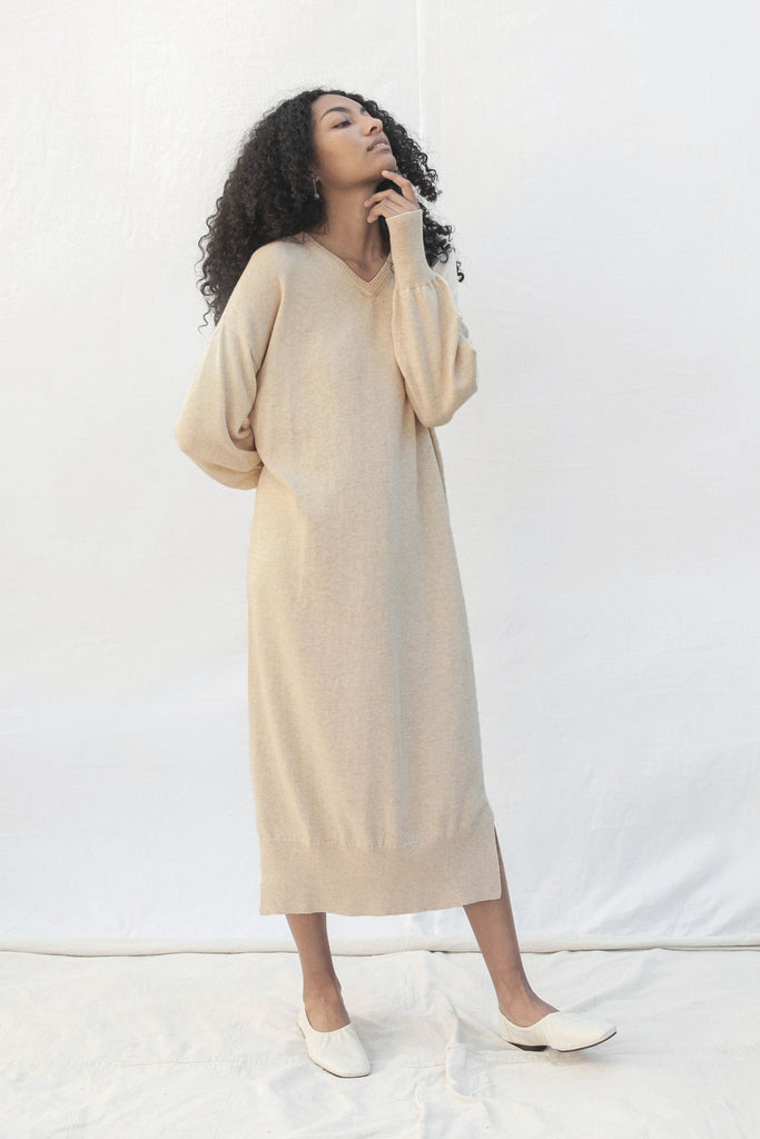 Wide V-neck sweater dress in oatmeal Wide V-neck sweater dress in oatmeal